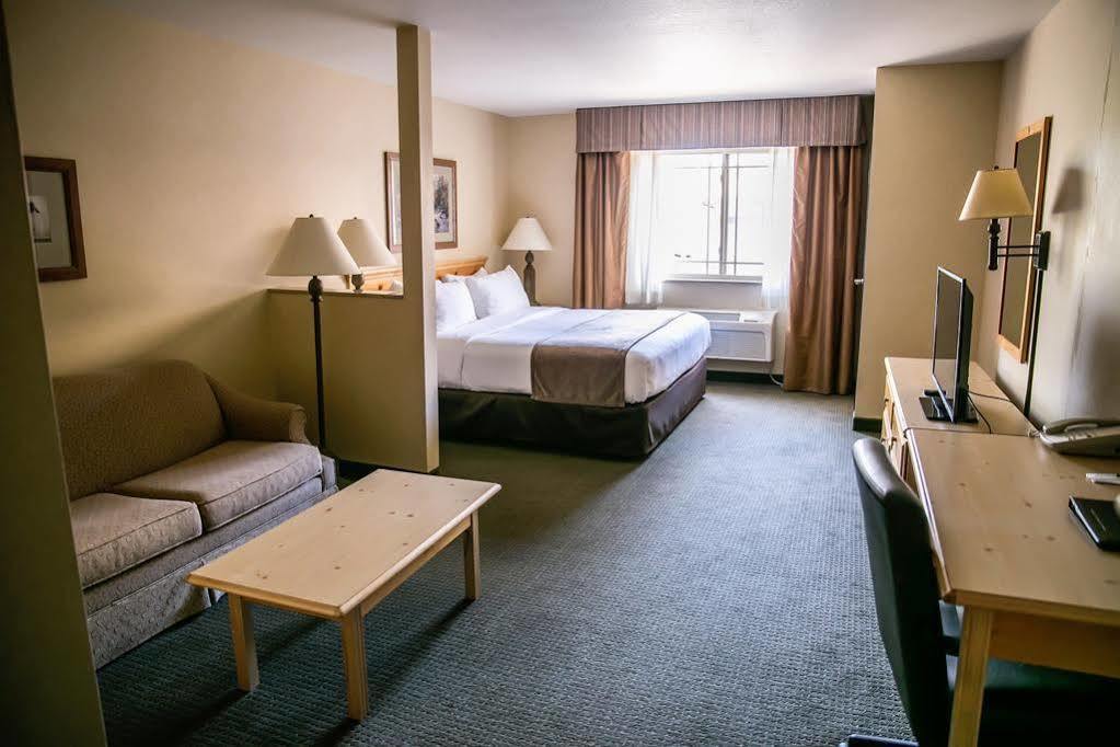 Thumper Pond Resort Ottertail Ngoại thất bức ảnh
