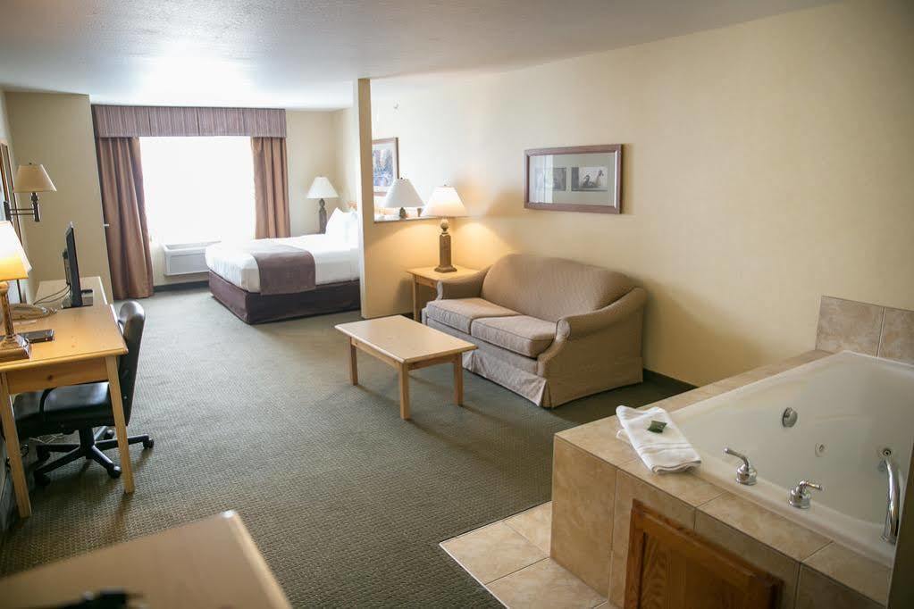 Thumper Pond Resort Ottertail Ngoại thất bức ảnh